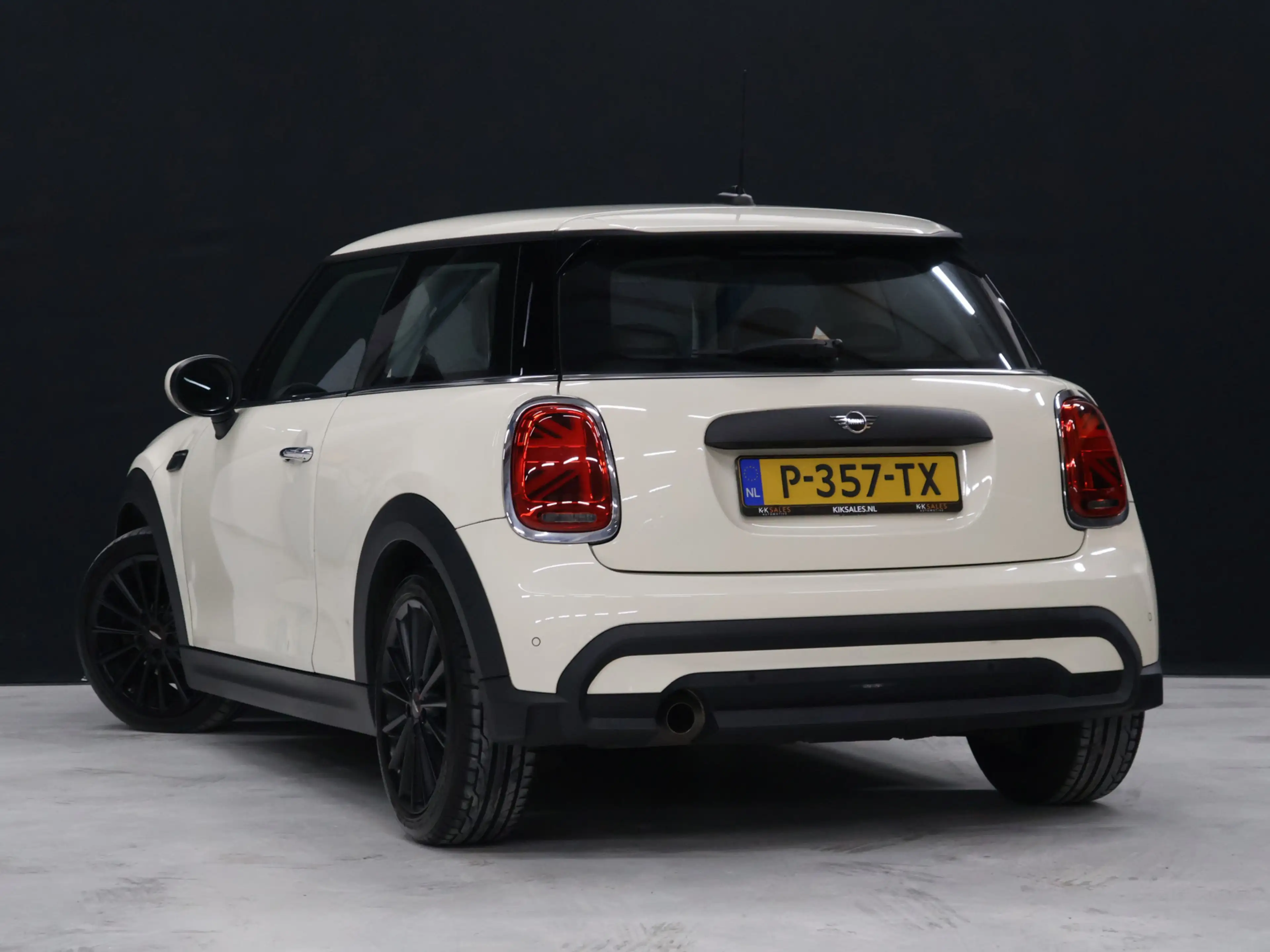 MINI One 3-Deurs 1.5 Business Edition [APPLE CARPLAY, JCW V — photo 4