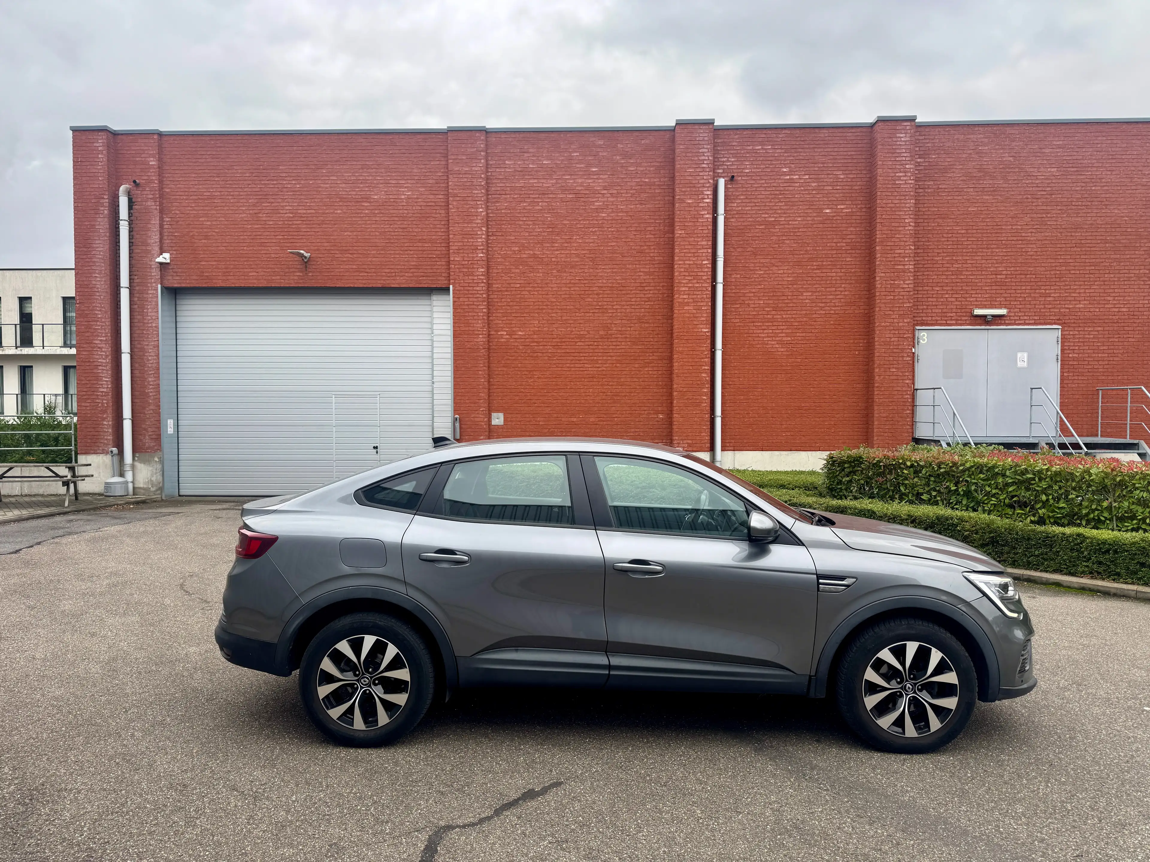 Renault Arkana Arkana 1.3 TCe Equilibre GPF EDC — photo 4