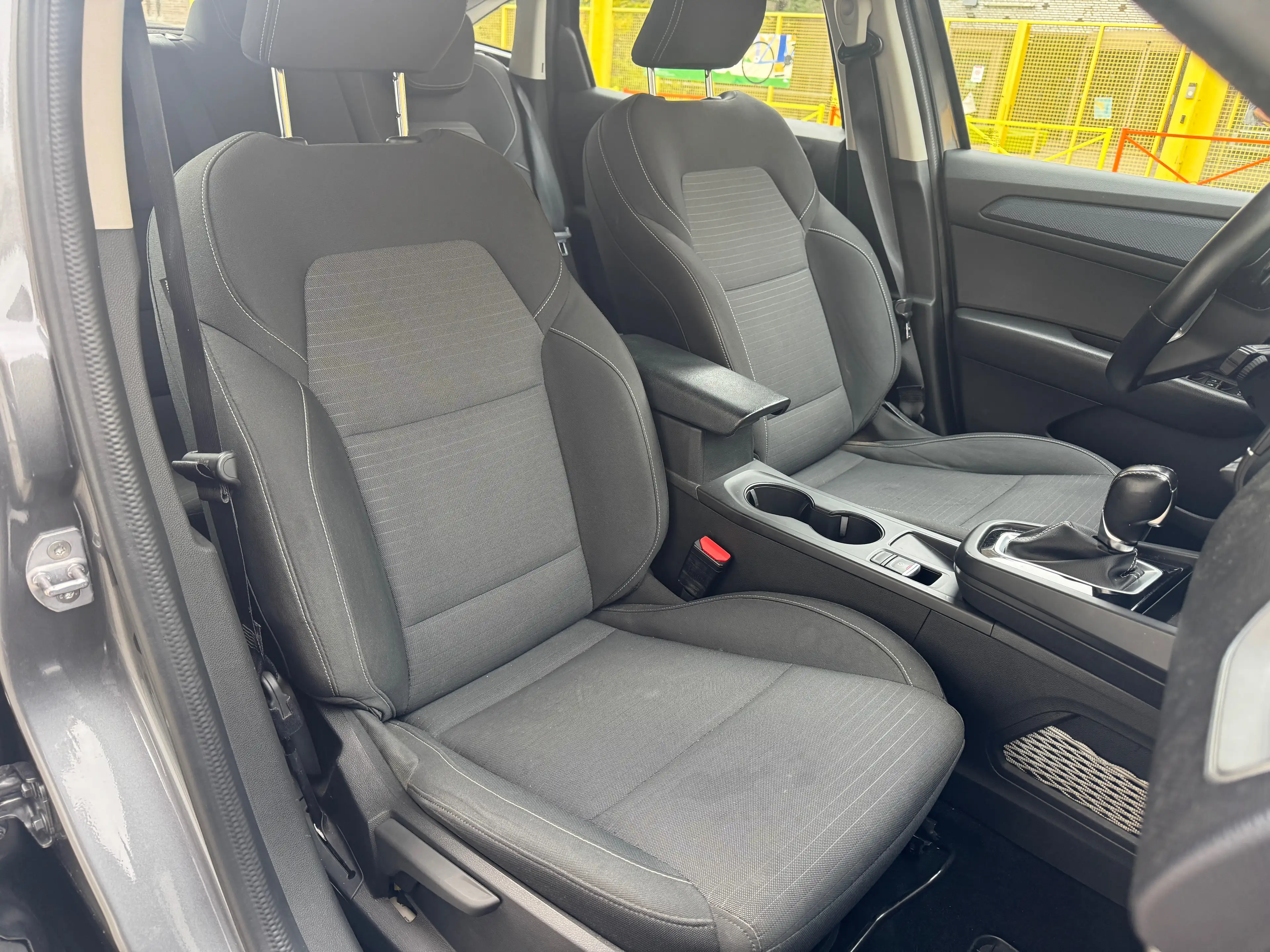 Renault Arkana Arkana 1.3 TCe Equilibre GPF EDC — photo 12