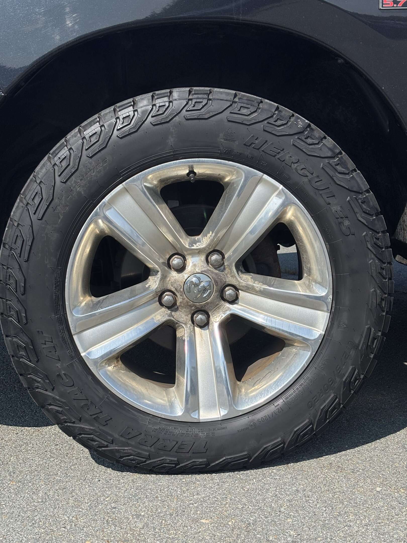 2016 RAM 1500 Sport — снимка 1