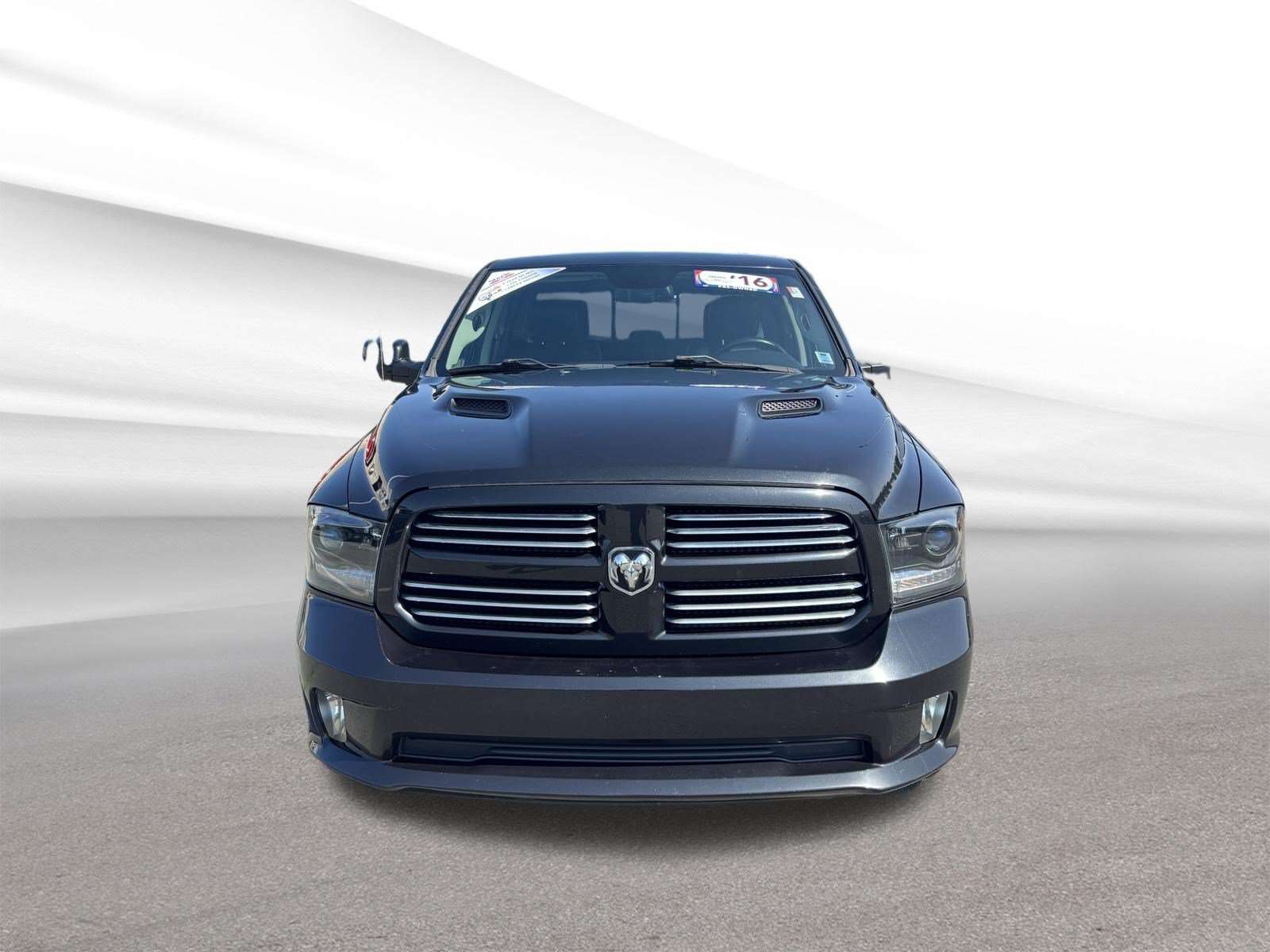 2016 RAM 1500 Sport — снимка 1