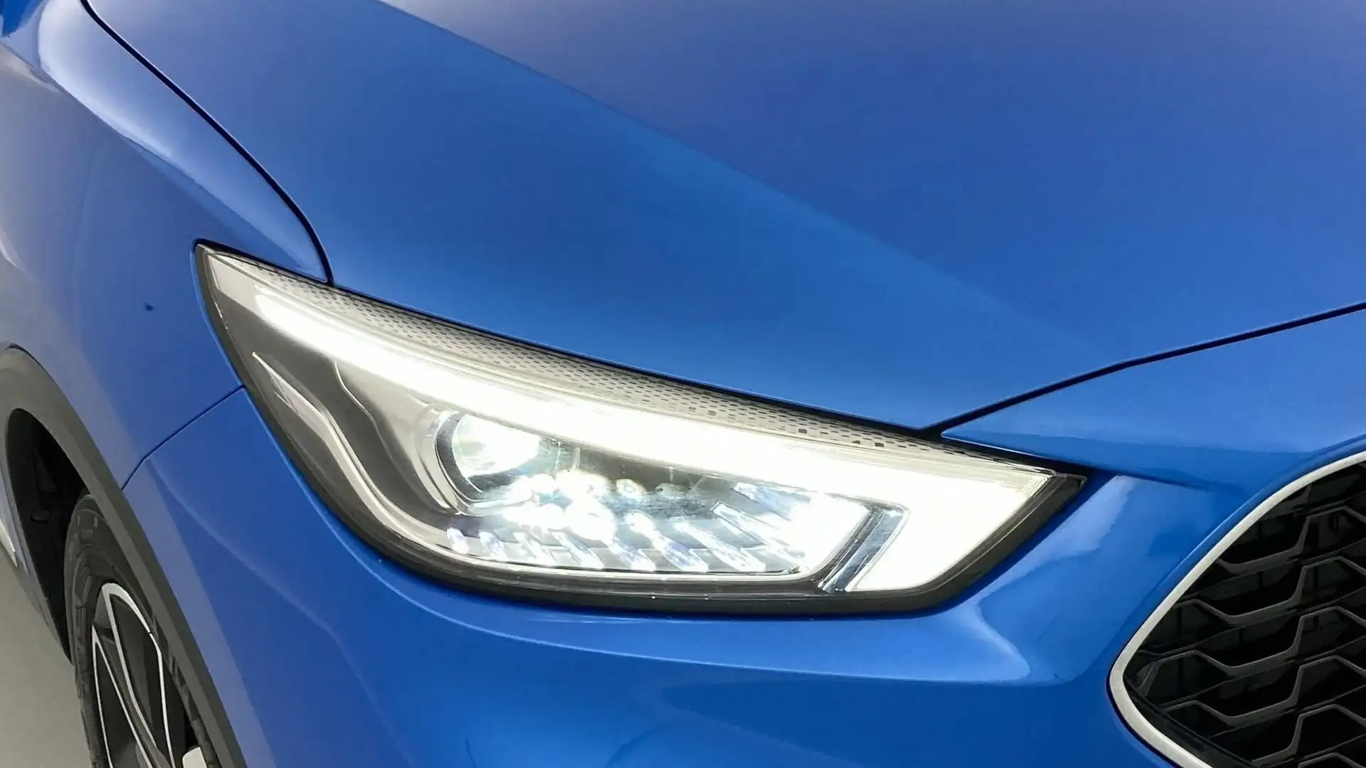 MG ZS 1.8 120 Bleu - 2