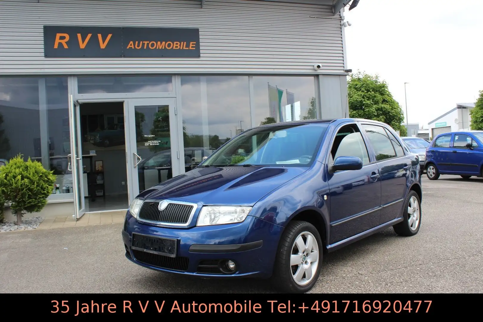 Skoda Fabia 1.4 Ambiente Azul - 1