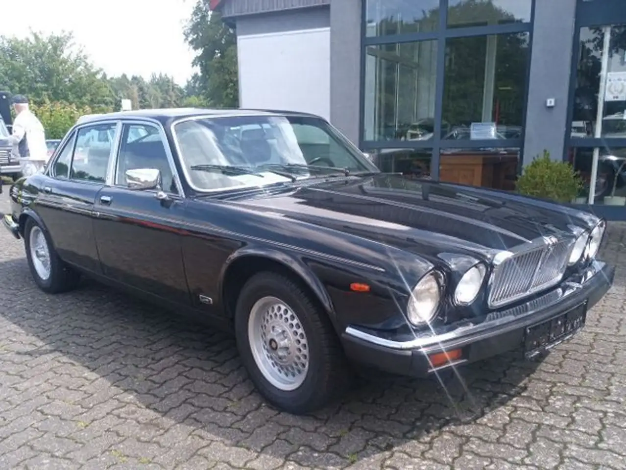 Jaguar XJ12 Luxus V12, foto 2