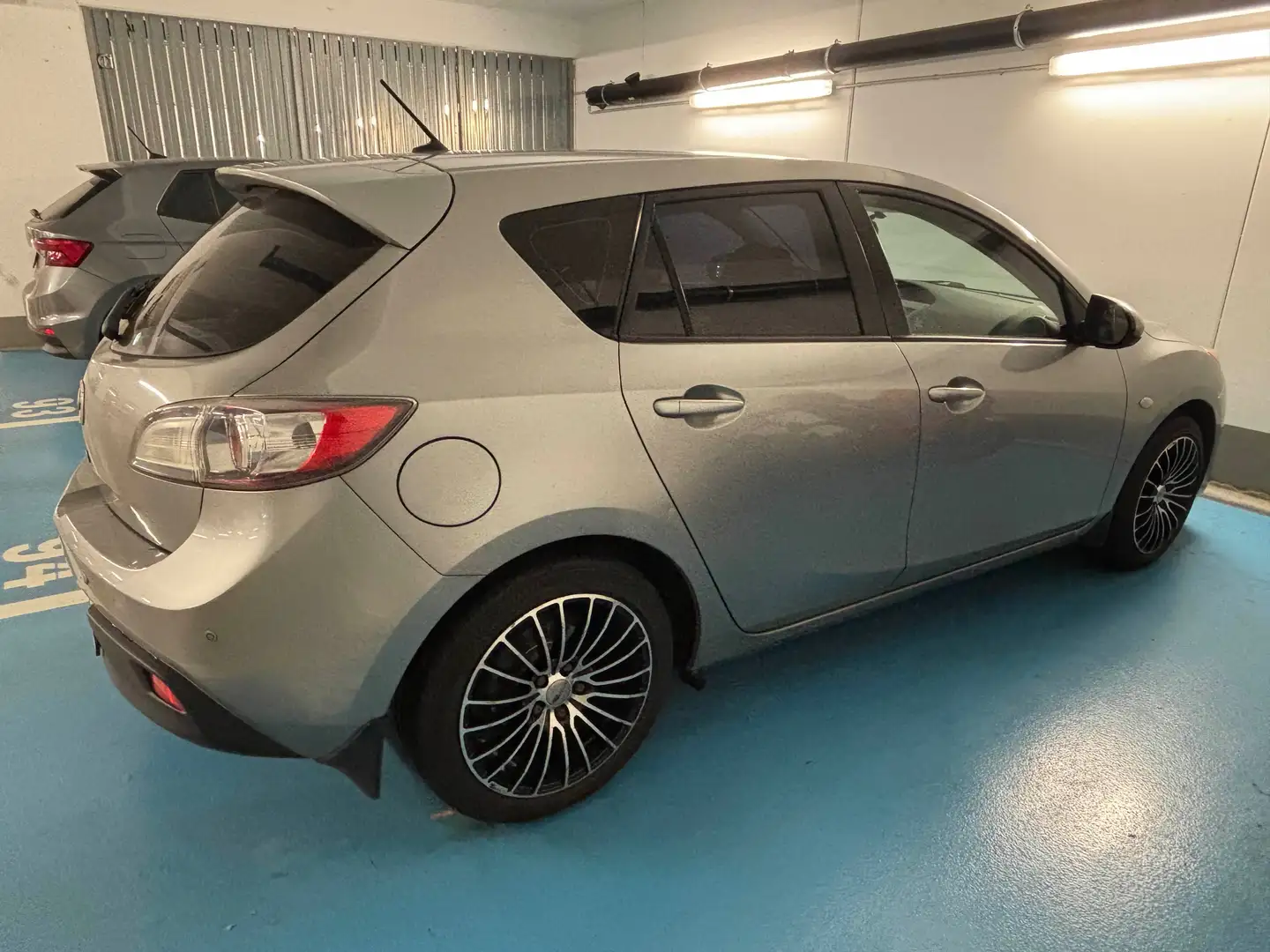 Mazda 3 Mazda 3 Sport 1,6i Special Edition Special Edition Silber - 2
