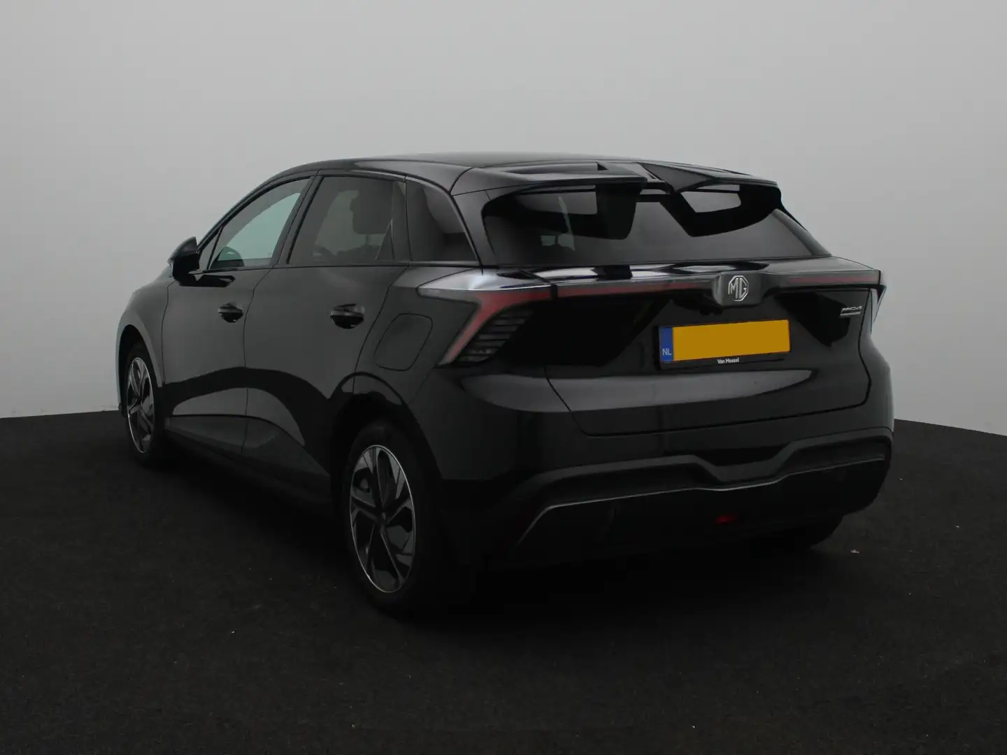 MG MG4 Long Range Luxury 64 kWh | Navi | Camera | Led Kop Noir - 2