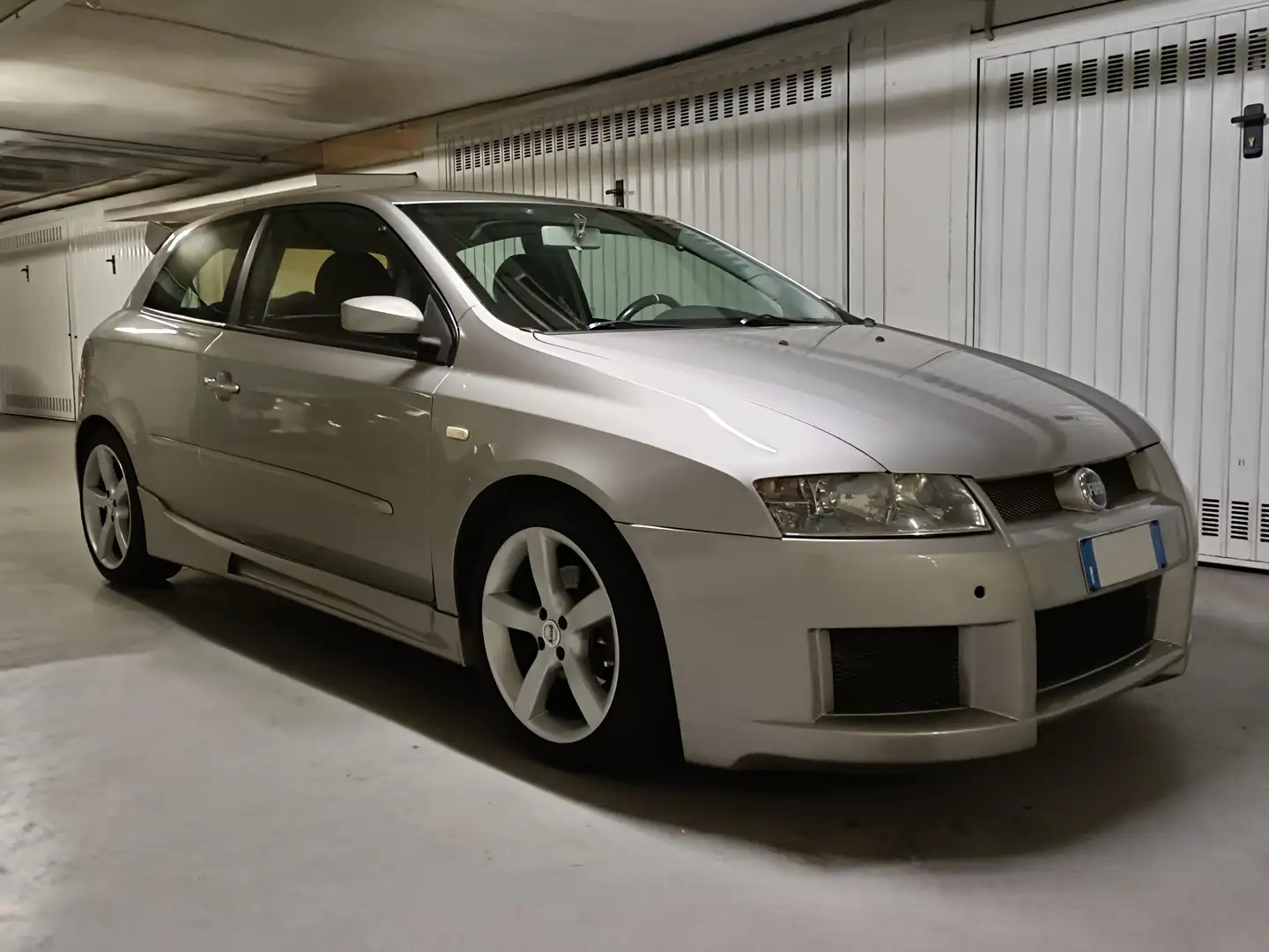 Fiat Stilo Stilo 3p 1.9 jtd Dynamic Grigio - 2