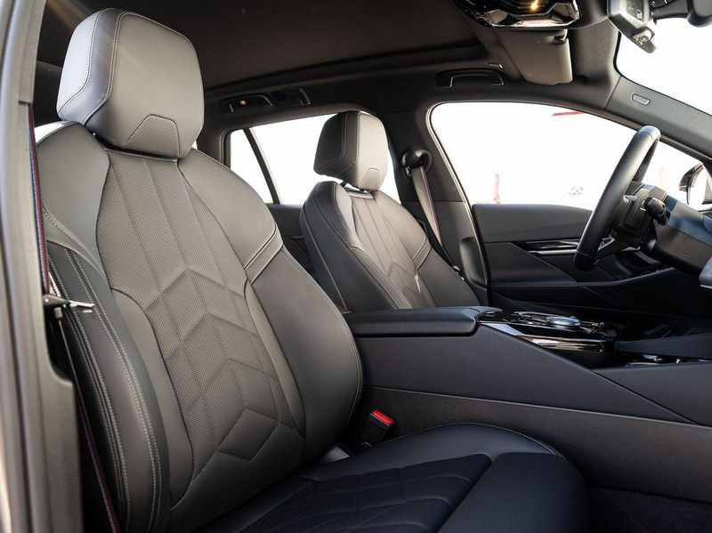 BMW 520 d Tour M-Sport PRO AHK PANO ACC Sitzlüft H&K — photo 15