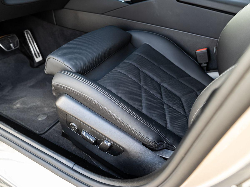 BMW 520 d Tour M-Sport PRO AHK PANO ACC Sitzlüft H&K — photo 11