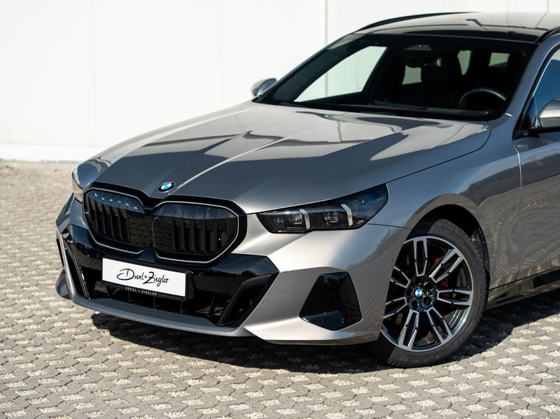 BMW 520 d Tour M-Sport PRO AHK PANO ACC Sitzlüft H&K — photo 4