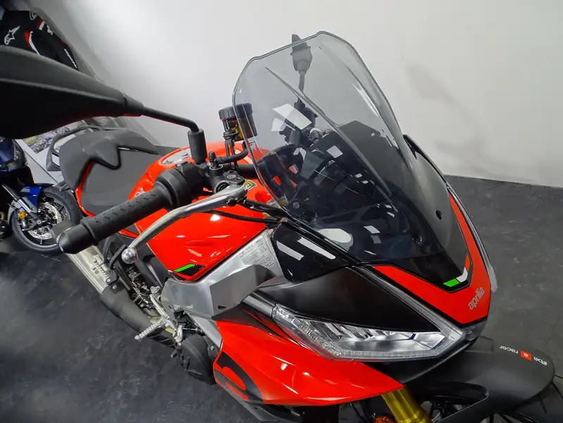 Aprilia Tuono - foto 4