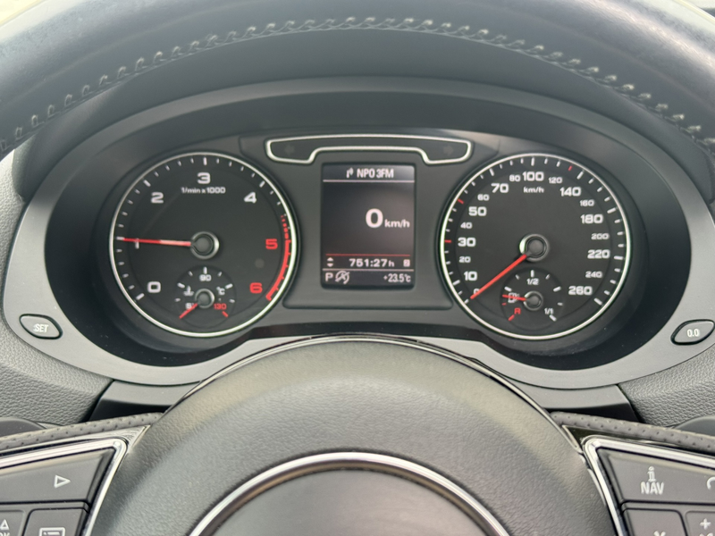 Audi Q3 2.0 TDI quattro 3x S-line Leder Pano Dodehoek Led — photo 41