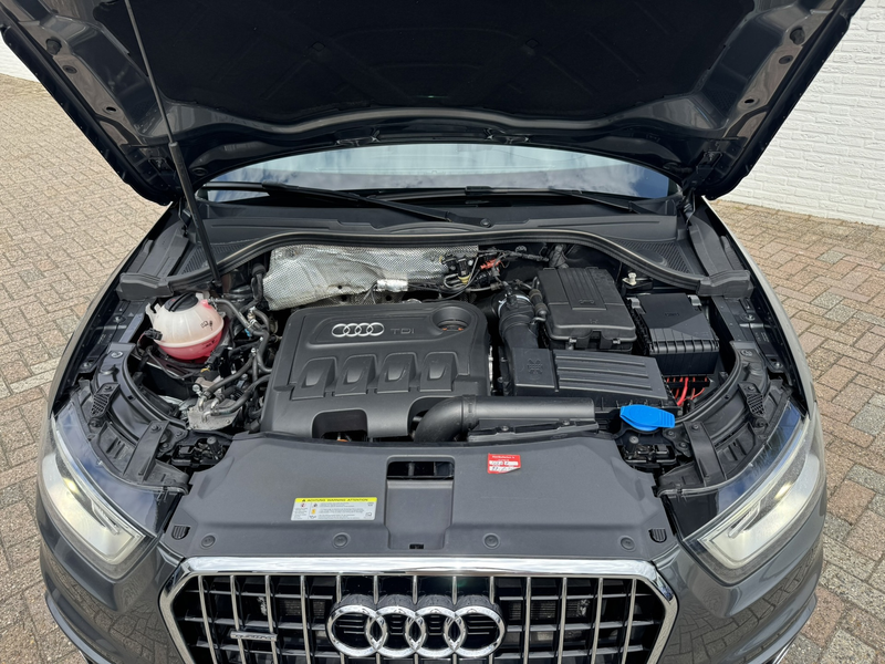 Audi Q3 2.0 TDI quattro 3x S-line Leder Pano Dodehoek Led — photo 42