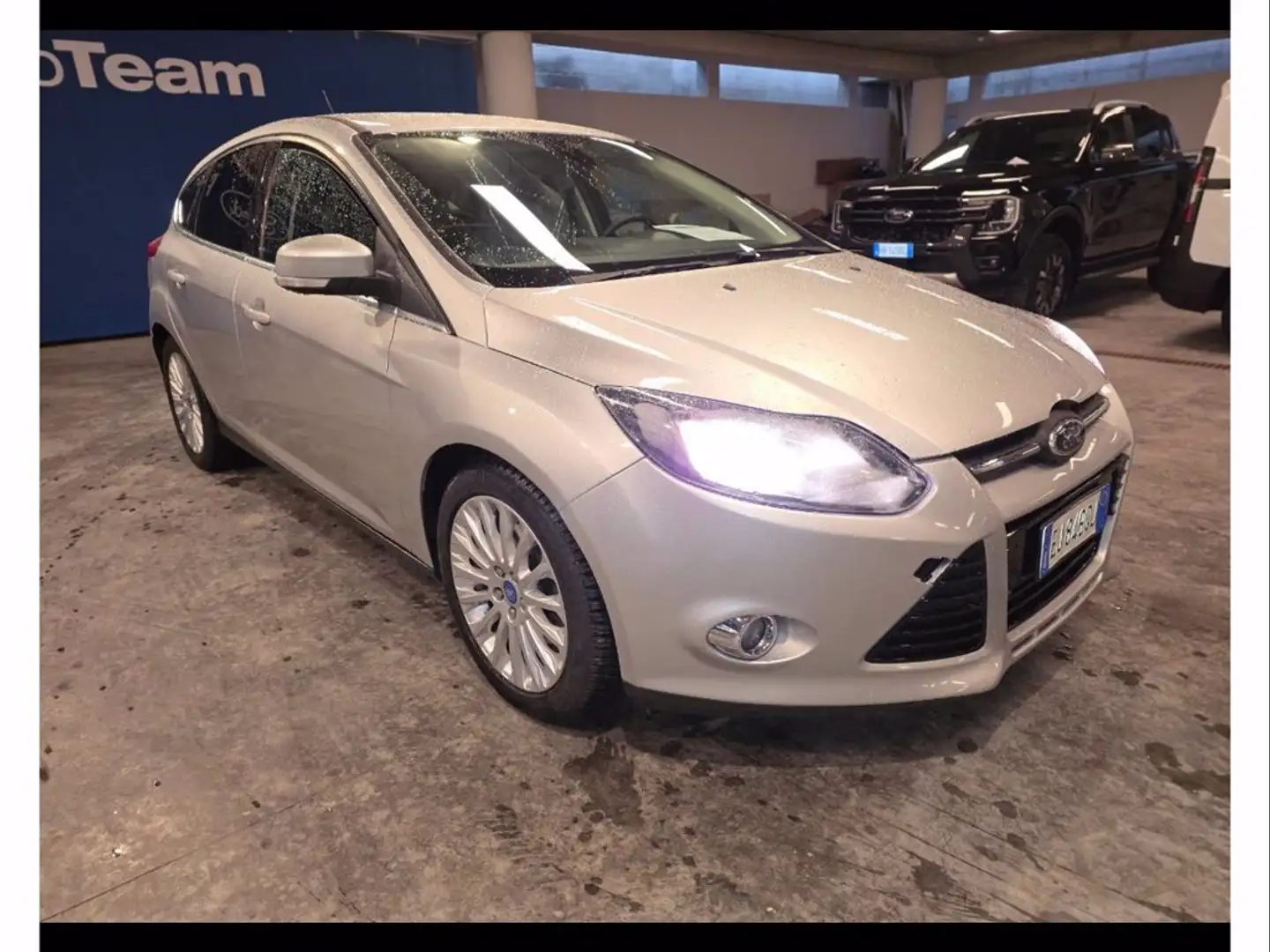 Ford Focus 5p 1.6 plus ecoboost s&s 150cv Gris - 2