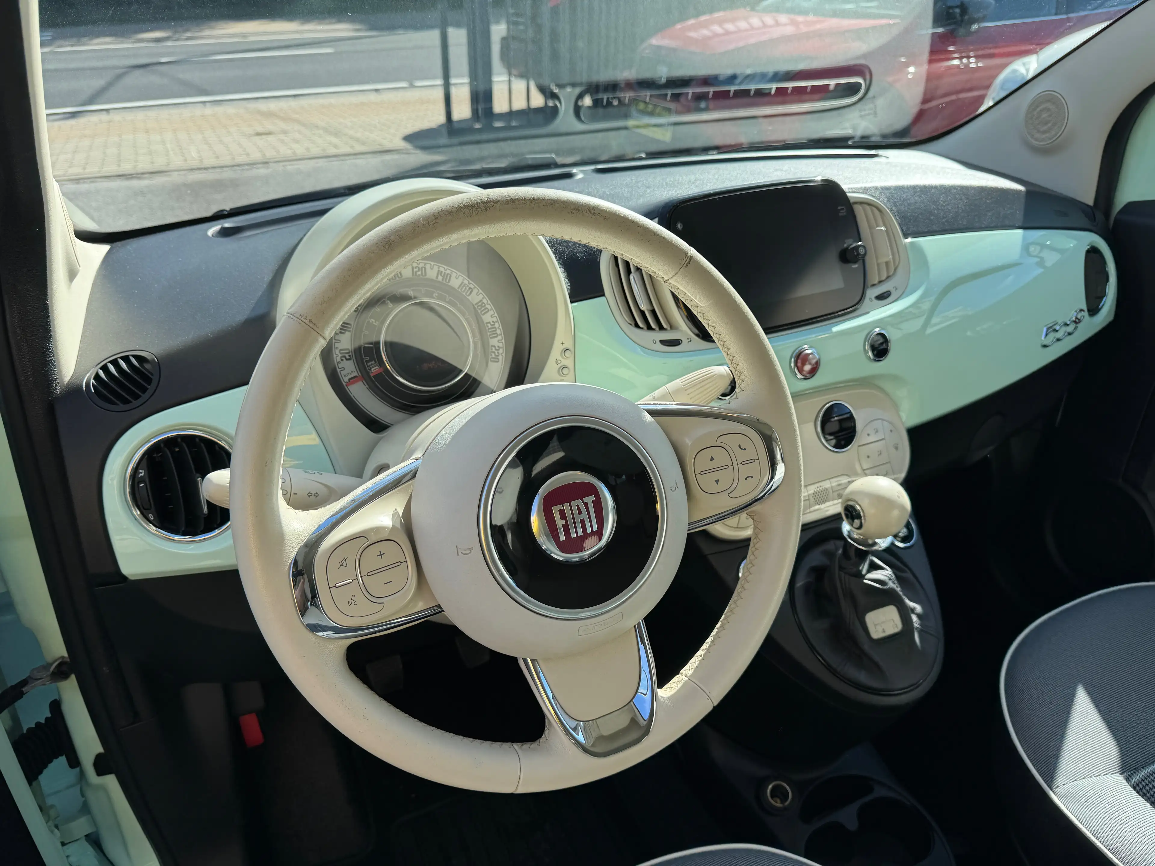 Fiat 500C 500C 1.2i Lounge (EU6d-TEMP) Lounge — photo 9
