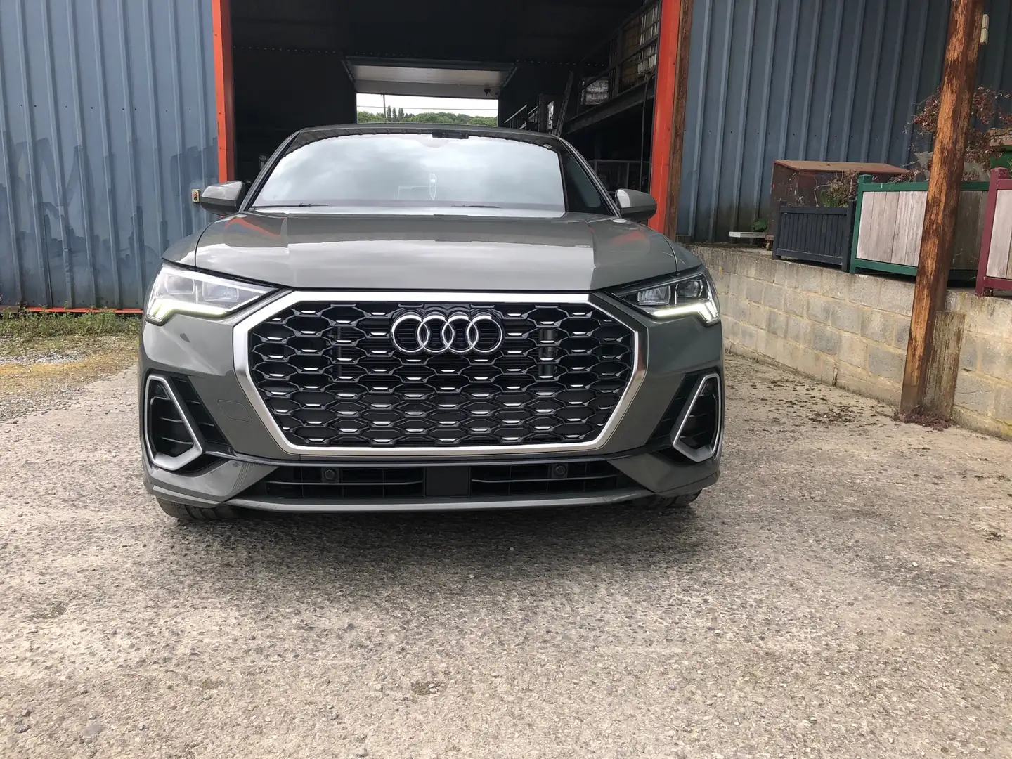 Audi Q3 Sportback 35 TFSI Sport Edition S tronic Gris - 1