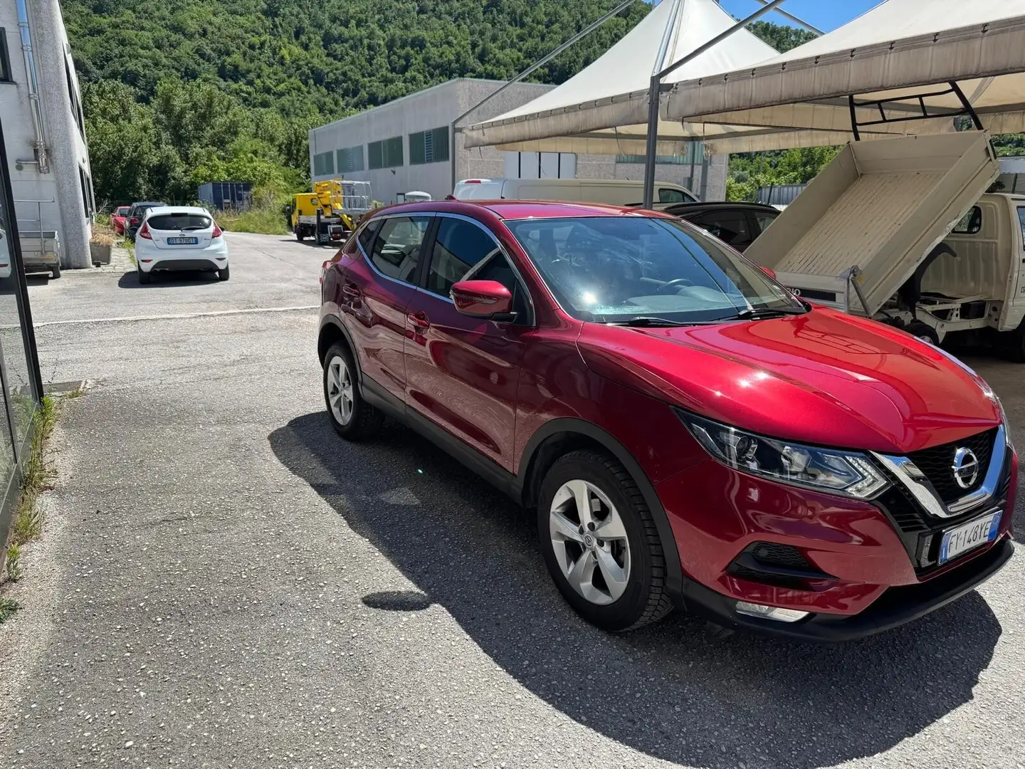 Nissan Qashqai 1.7 dCi 150 CV 4WD Business Rojo - 2