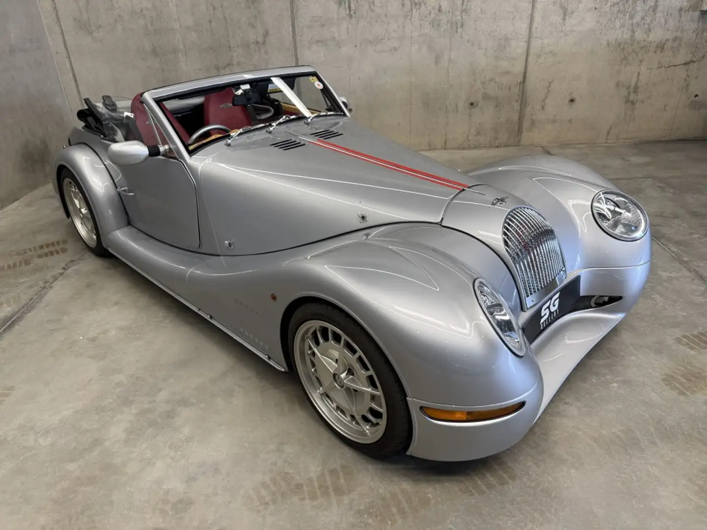 Morgan Aero 8 4.4 V8 Silber - 2