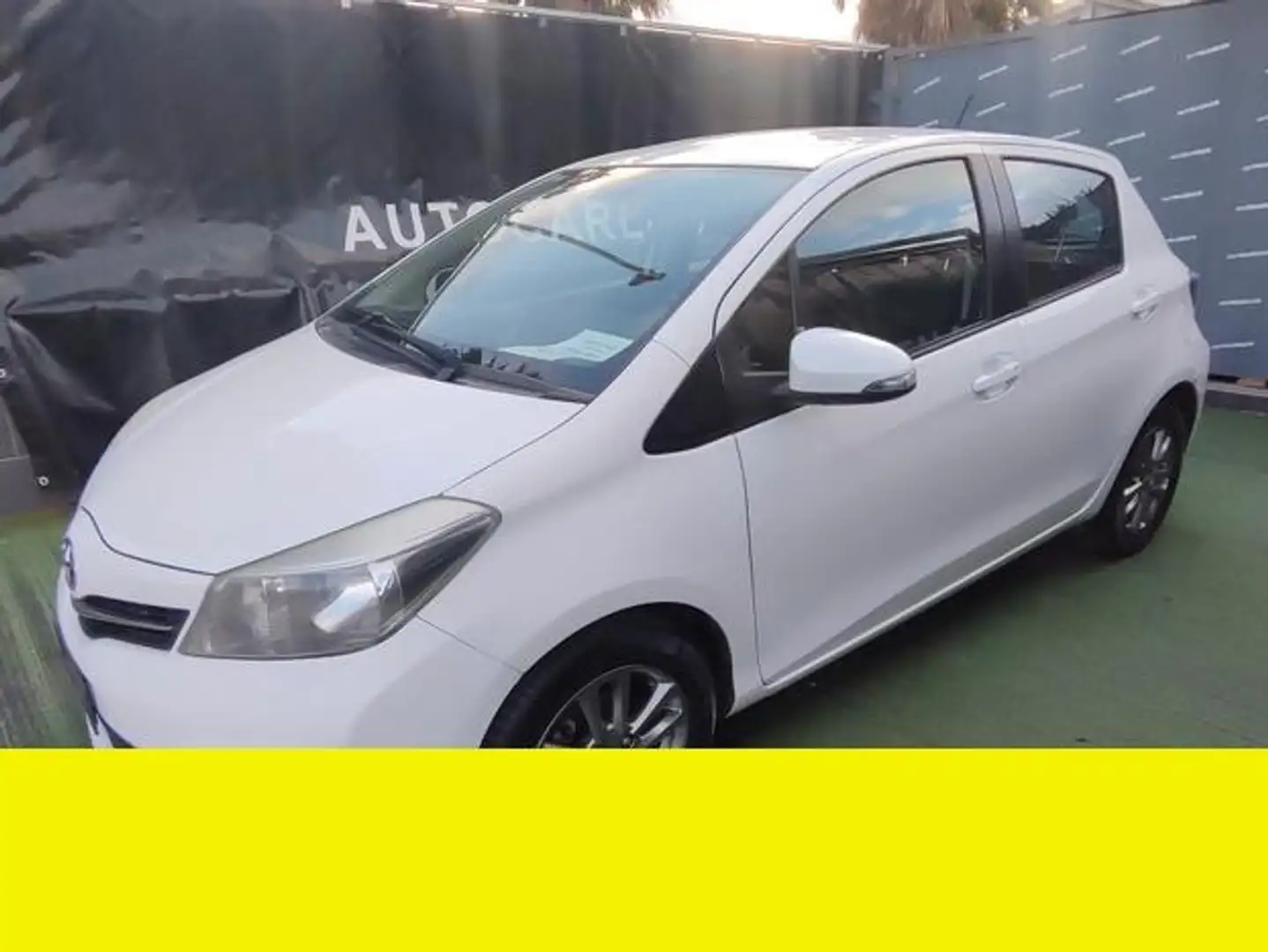 Toyota Yaris 1.4 DIESEL 90 CV "TAGLIANDI TOYOTA" Bianco - 1