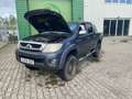 Toyota Hilux 4x4 Double uk car import or export Grigio - thumbnail 4
