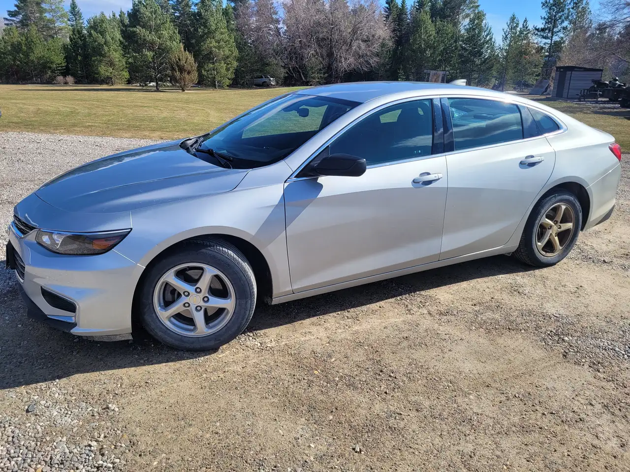 Chevrolet Malibu снимка Chevrolet Malibu