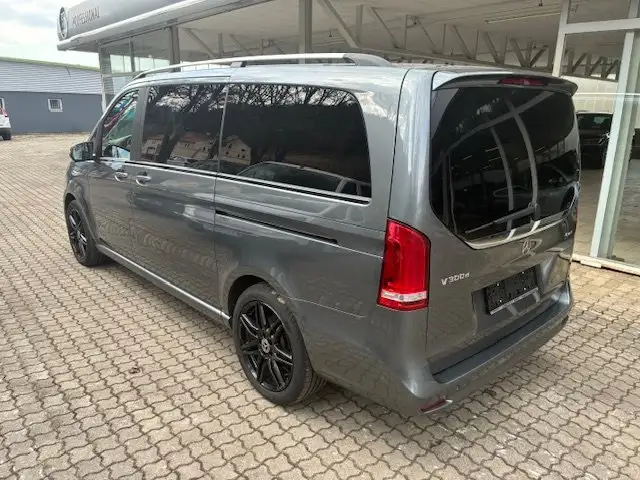 Mercedes-Benz V 300 Kombi 4MATIC lang *TOP AUSSTATTUNG* Ansicht 4