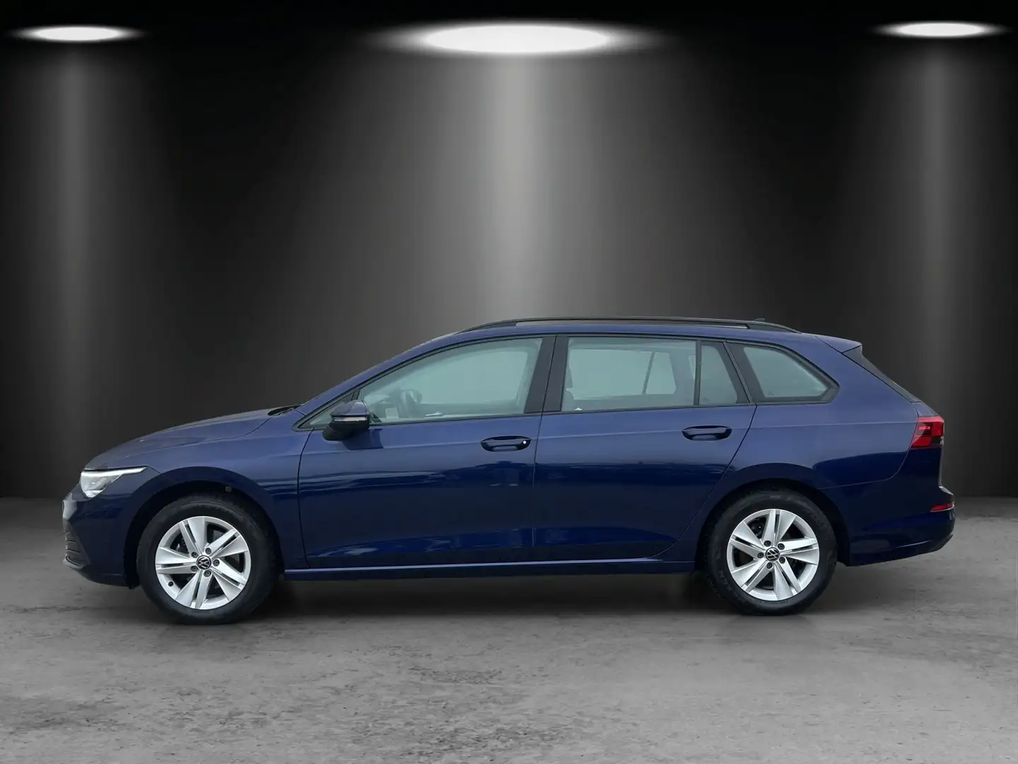 Volkswagen Golf VIII 1.0 TSI Life/ST-HZG/ACC/LED/NAVI/SHZ/ Bleu - 2