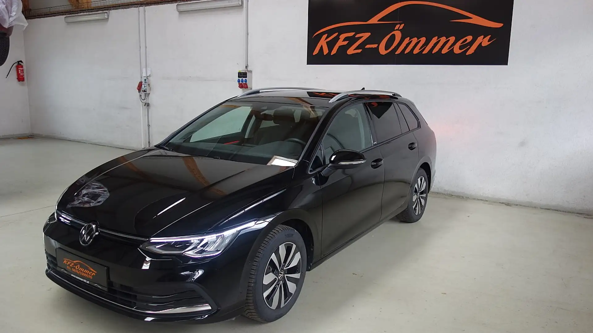 Volkswagen Golf Variant 1,5 TSI,LED,Radar,Virtual,Kamera,Harmann Kardon Noir - 1