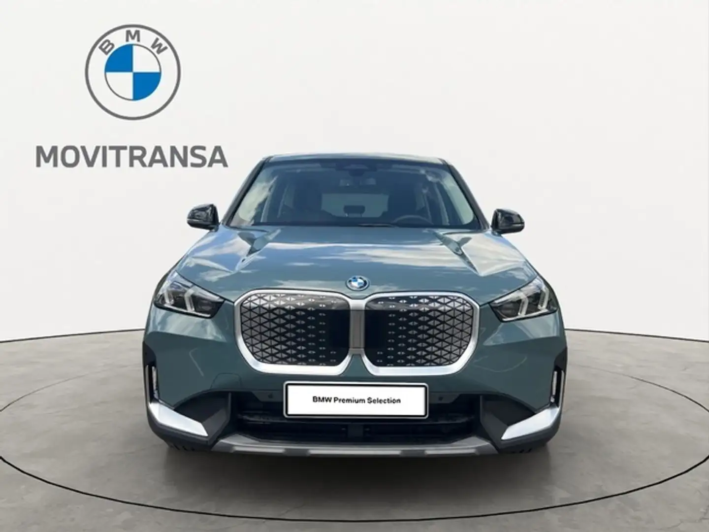 BMW iX1 eDrive20 Grün - 2