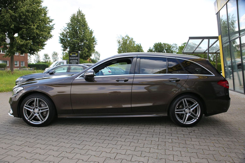 Mercedes-Benz C 250 *AMG*DISTRONICPLUS*PANO*BURMES*MEMORY*LED — photo 4