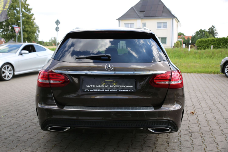 Mercedes-Benz C 250 *AMG*DISTRONICPLUS*PANO*BURMES*MEMORY*LED — photo 5