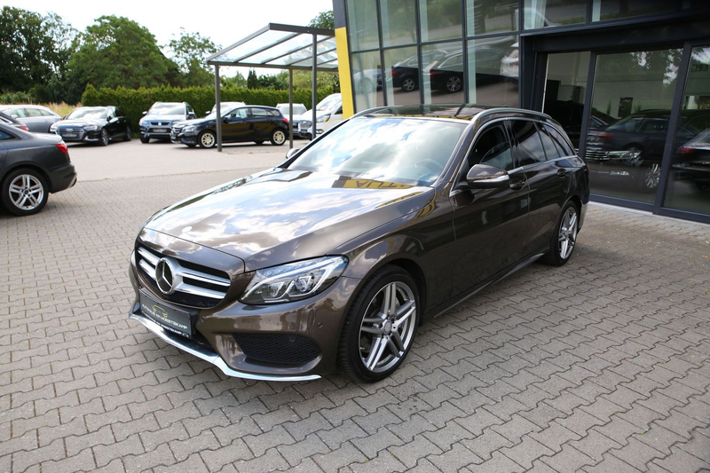 Mercedes-Benz C 250 *AMG*DISTRONICPLUS*PANO*BURMES*MEMORY*LED — photo 3
