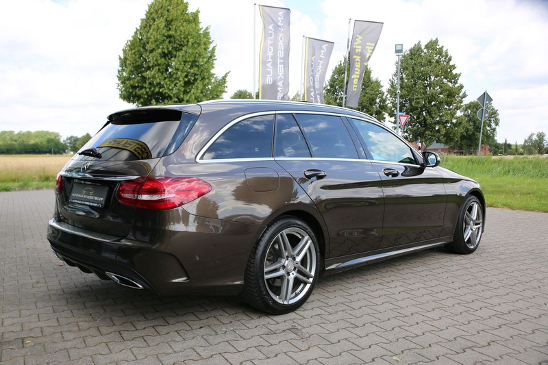 Mercedes-Benz C 250 *AMG*DISTRONICPLUS*PANO*BURMES*MEMORY*LED — photo 6