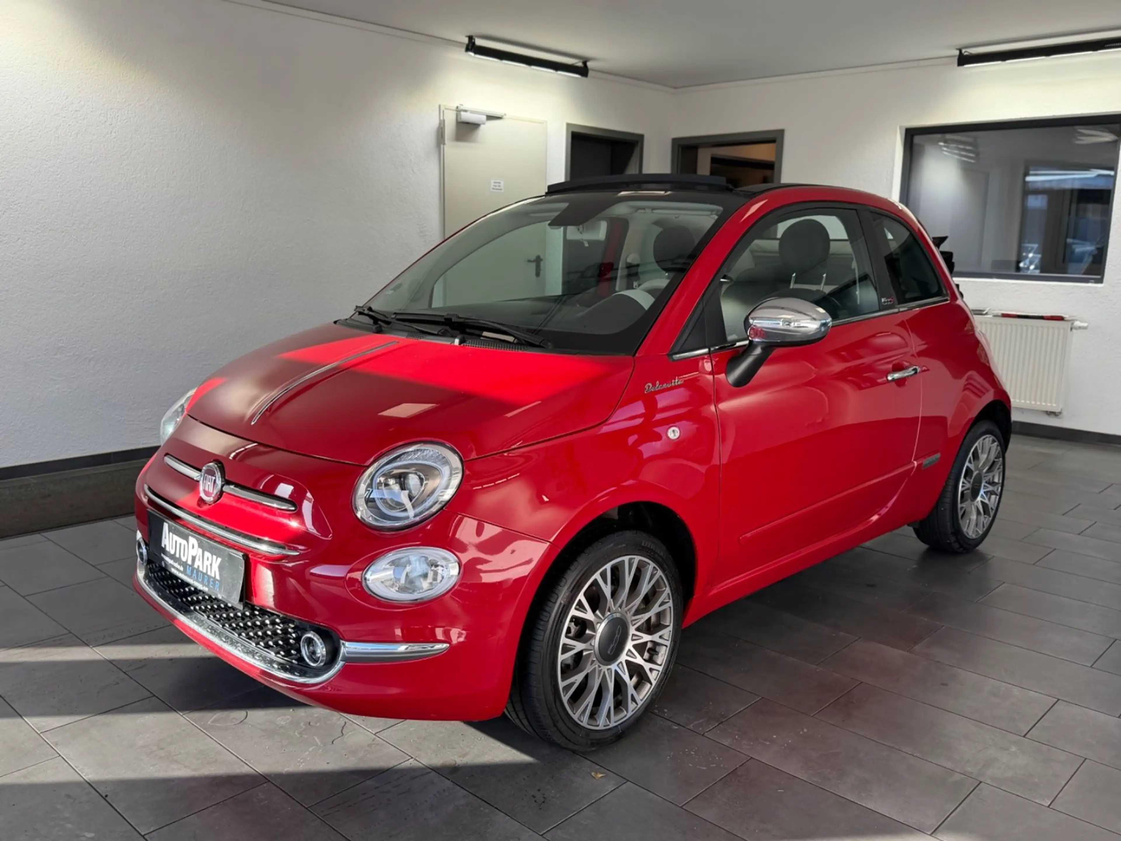 Fiat 500 C Dolcevita Hybrid | CarPlay | Navi | PDC — photo 2
