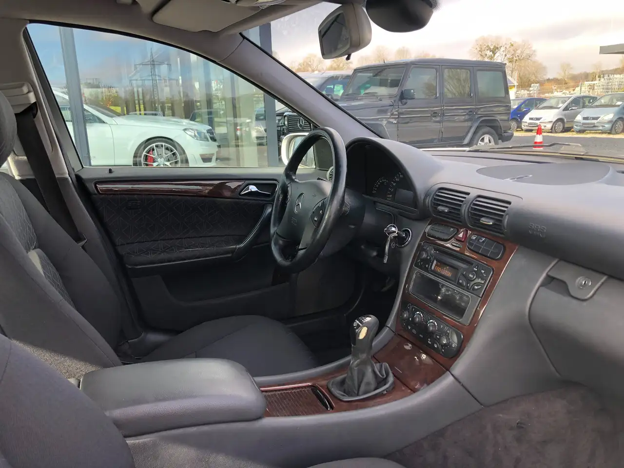 Mercedes-Benz C 180 ELEGANCE 6-Gang*AHK*Klima*Tempomat*HU/AU NEU*, foto 10