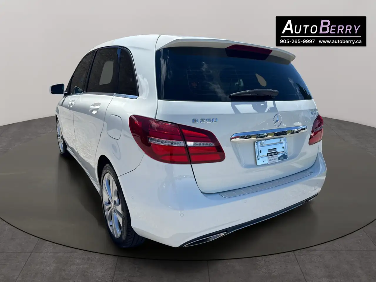Mercedes-Benz B-Class photo Mercedes-Benz B-Class