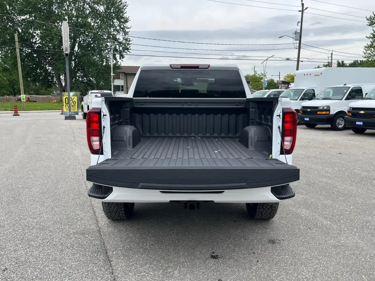 GMC Sierra 1500 снимка GMC Sierra 1500