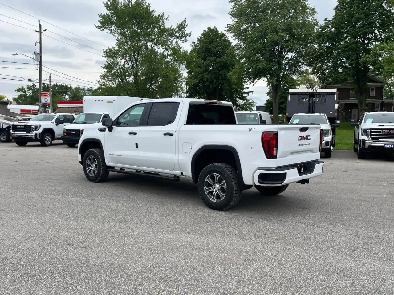 GMC Sierra 1500 снимка GMC Sierra 1500