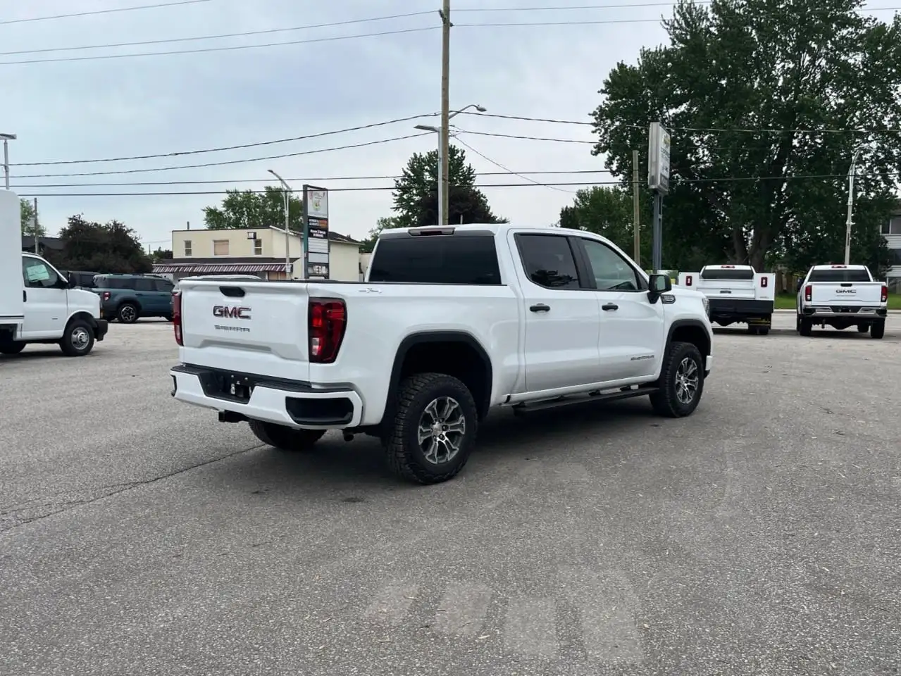 GMC Sierra 1500 снимка GMC Sierra 1500