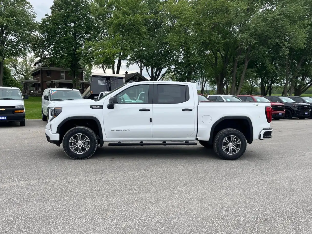 GMC Sierra 1500 снимка GMC Sierra 1500