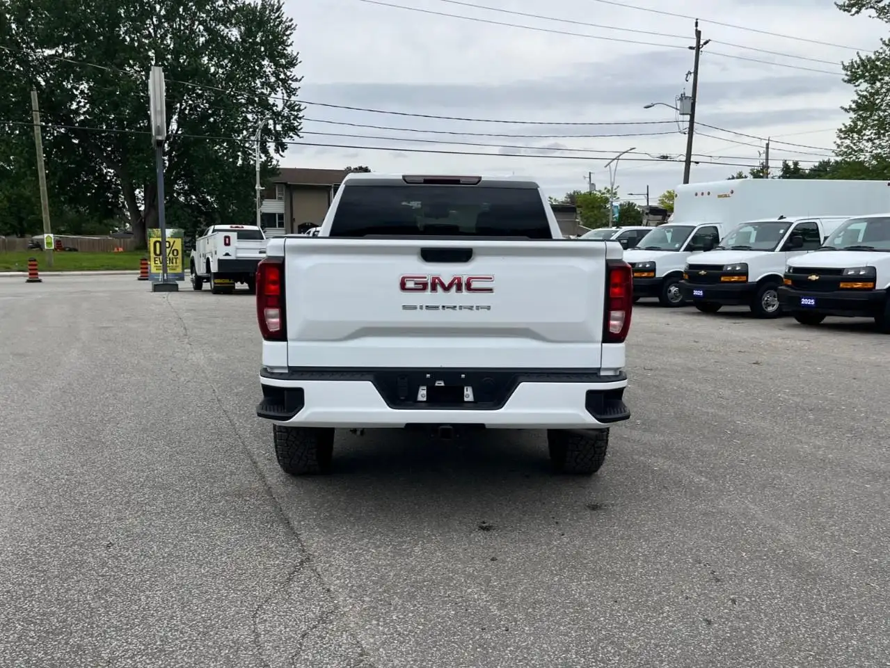 GMC Sierra 1500 снимка GMC Sierra 1500