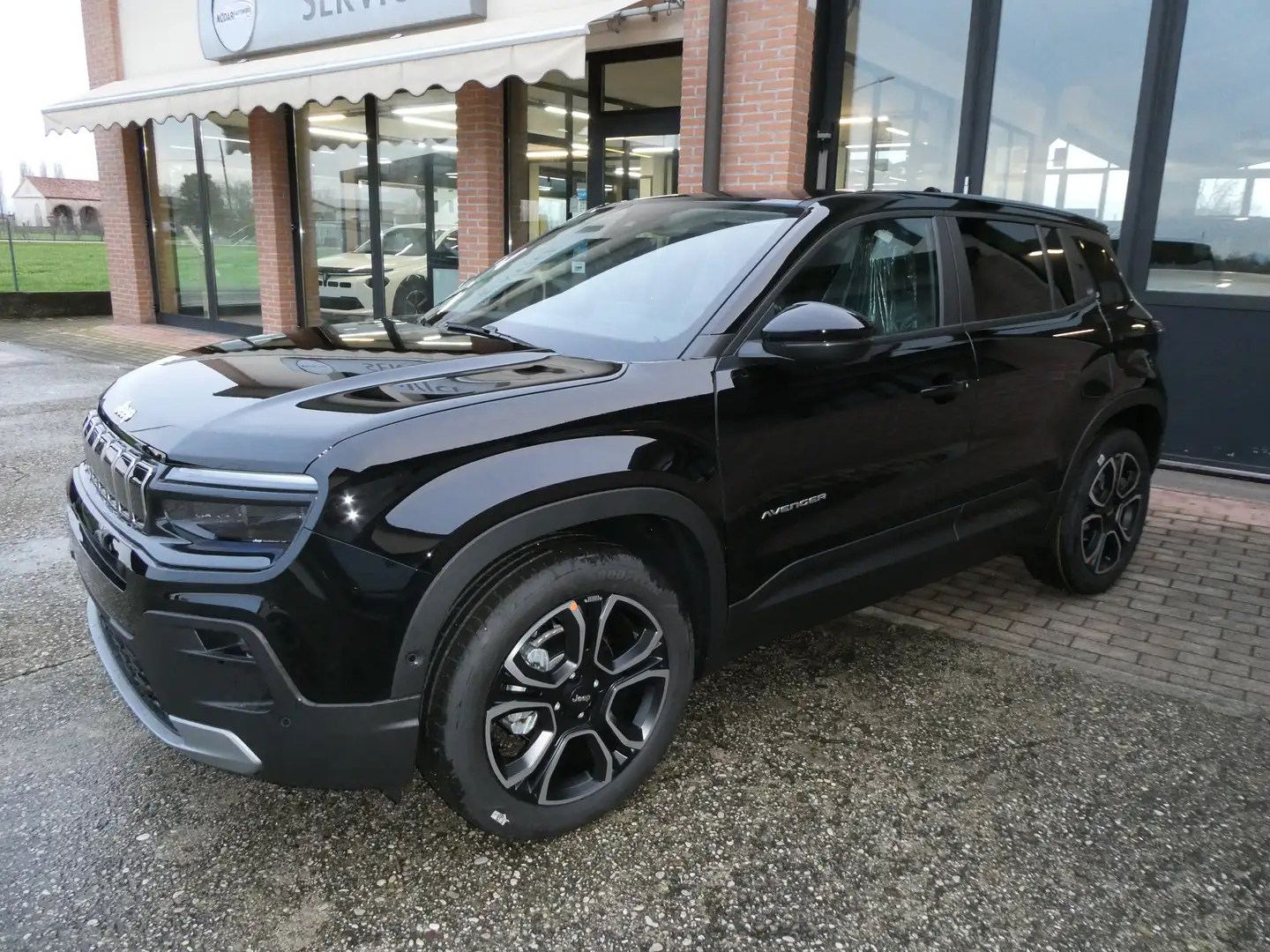 Jeep Avenger 1.2 Turbo 101 CV SUMMIT Nero - 1