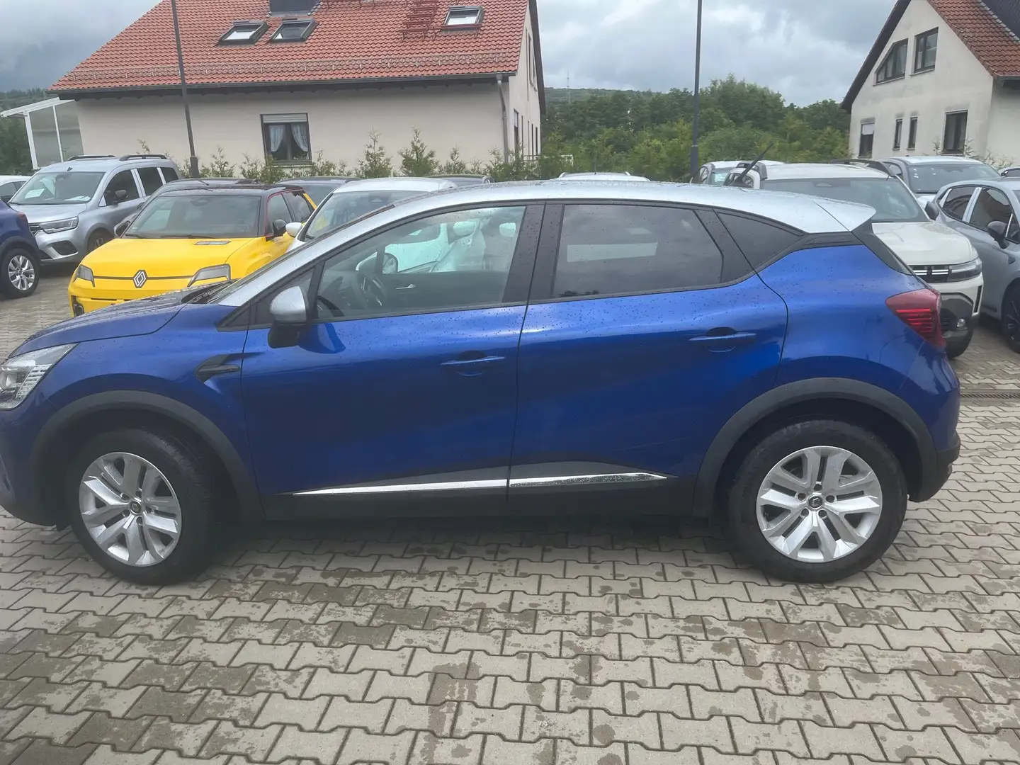 Renault Captur Experience Blau - 2