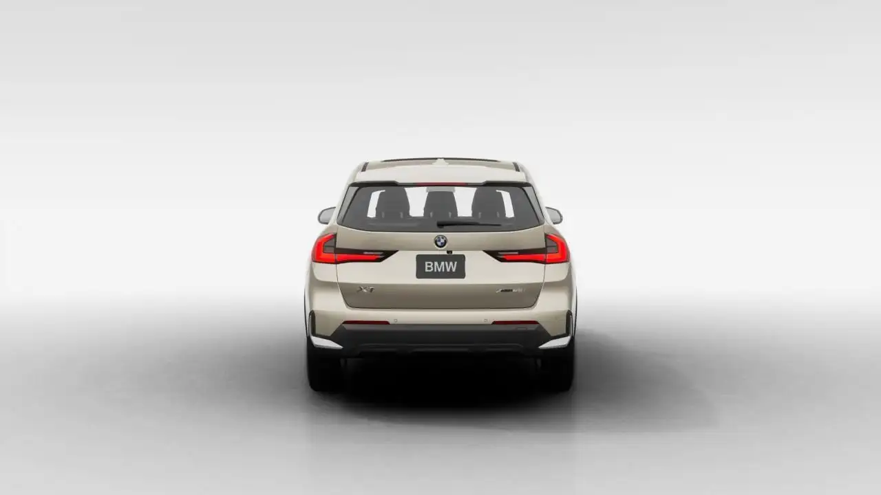 BMW X1 снимка BMW X1