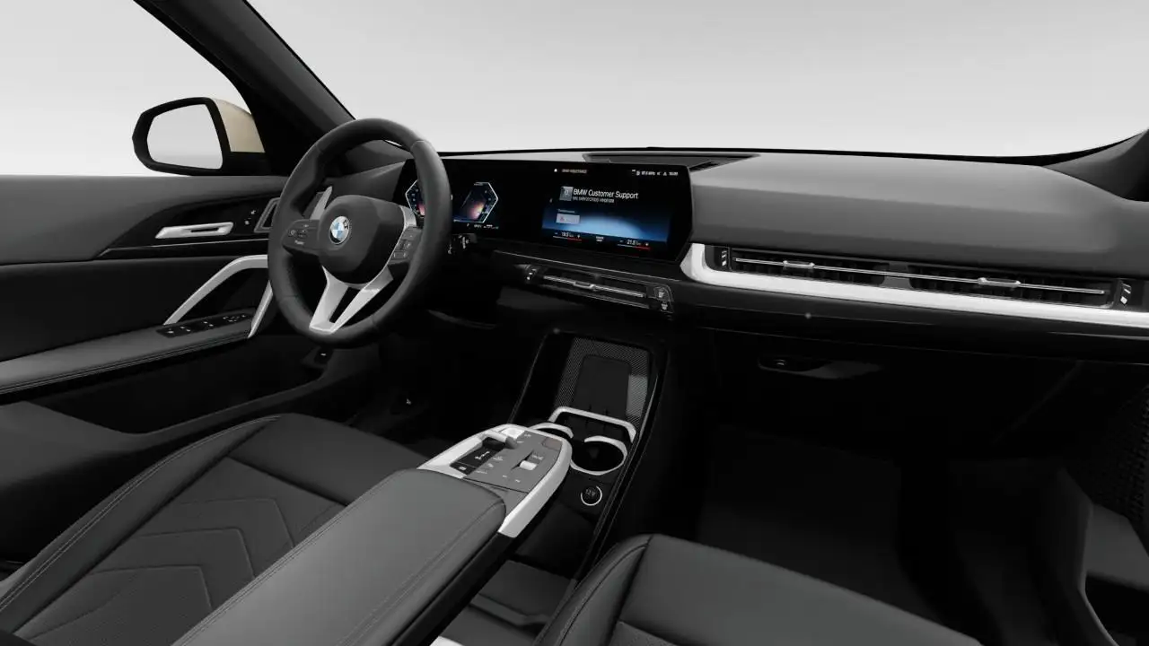 BMW X1 снимка BMW X1
