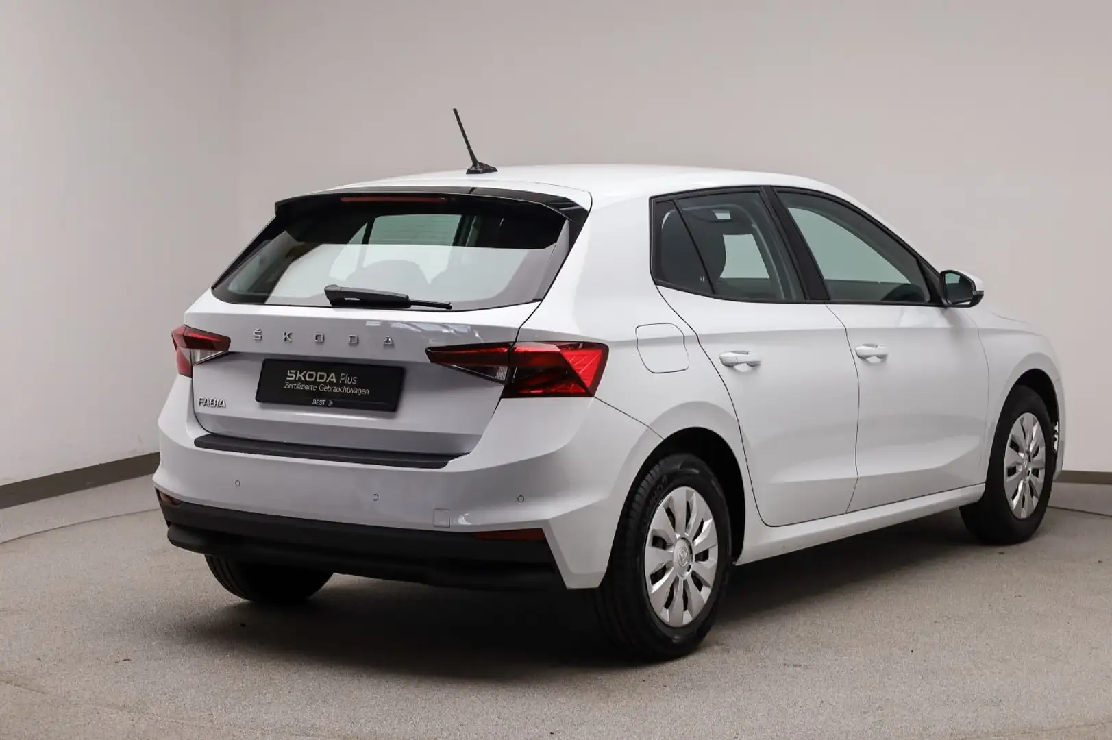 Skoda Fabia 1.0 TSI DSG AMBITION*LED*PDC*SHZ*NAVI*KLIM Weiß - 2