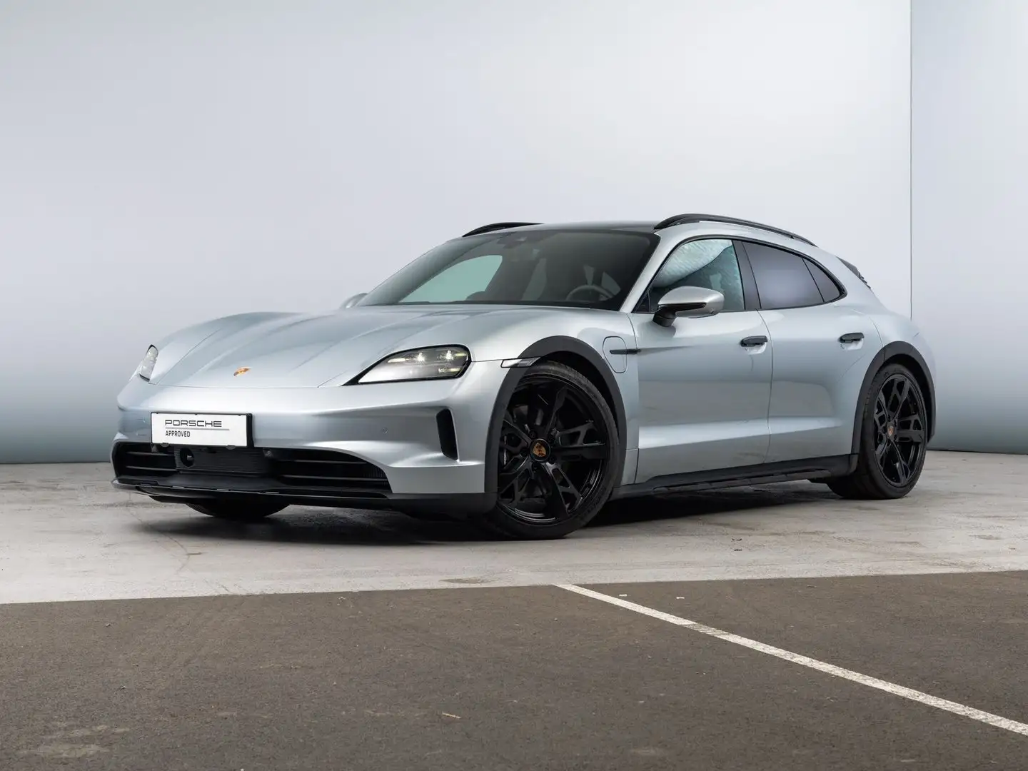 Porsche Taycan 4 Cross Turismo Grau - 1