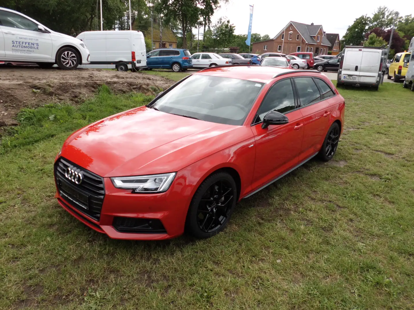 Audi A4 quattro sport Red - 1