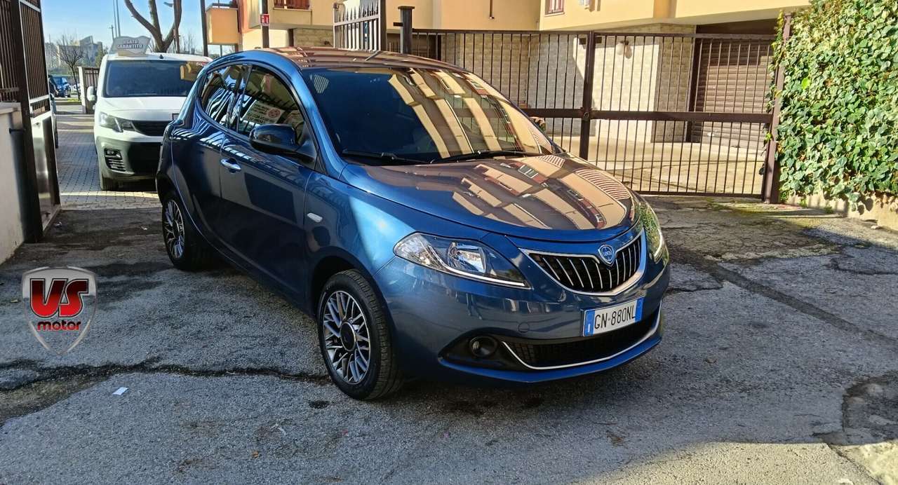 Lancia Ypsilon Ypsilon 1.0 FireFly 5 porte S&S Hybrid Alberta Fer