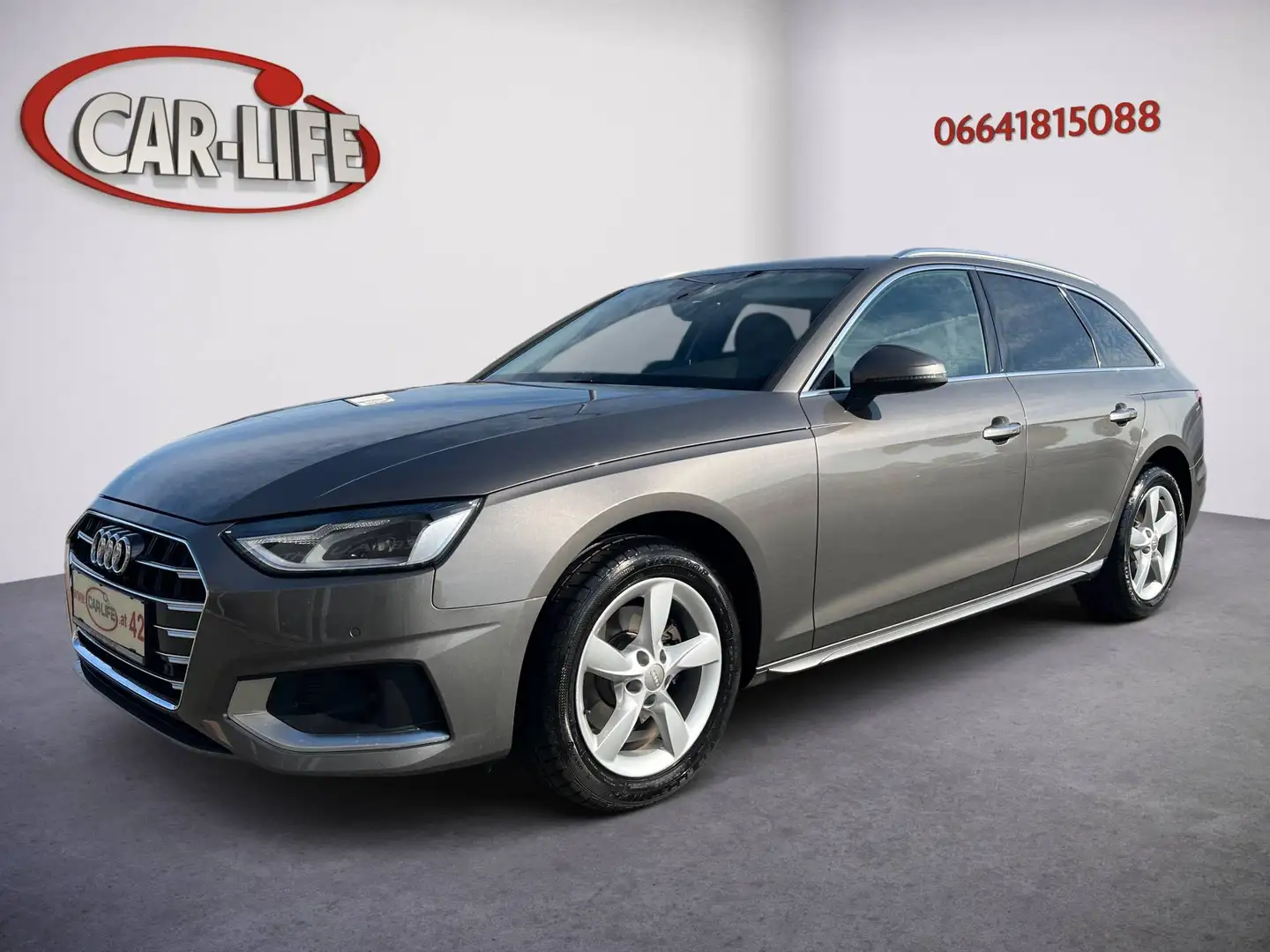 Audi A4 30 TDI advanced Grau - 1
